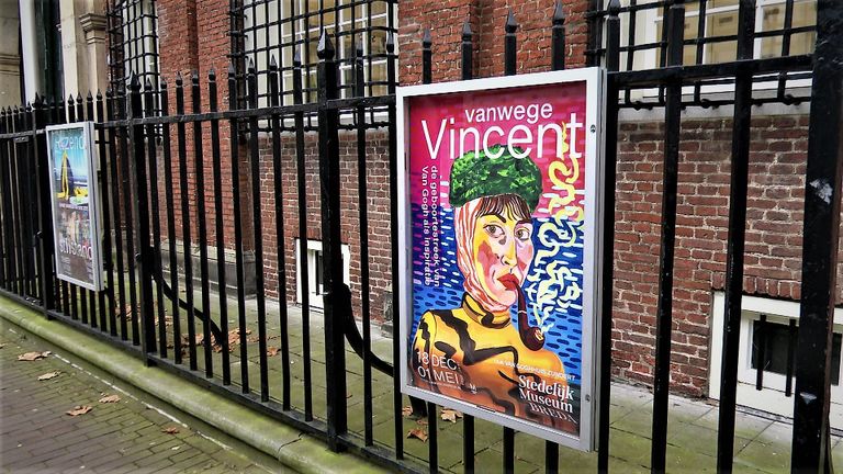 Een poster van de expositie Vanwege Vincent voor het Stedelijk Museum Breda (foto: Raoul Cartens).