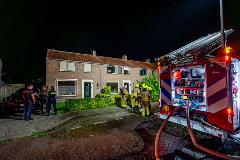 Hoe de brand in de keuken van het huis kon uitbreken, wordt onderzocht (foto: Jurgen Versteeg/SQ Vision).