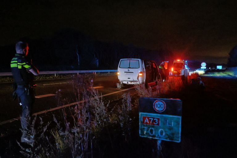 Hoe het mis kon gaan op de A73 bij Overloon wordt onderzocht (foto: SK-Media).