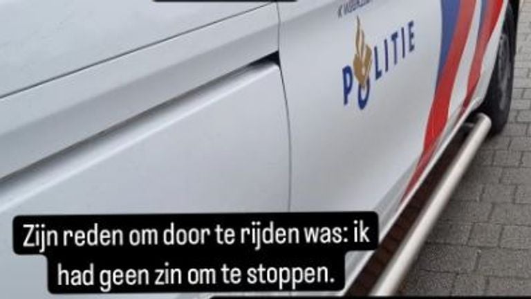 Agenten zochten de vluchtende scooterrijder thuis op (foto: Instagram wijkagenten Breda-Oost).