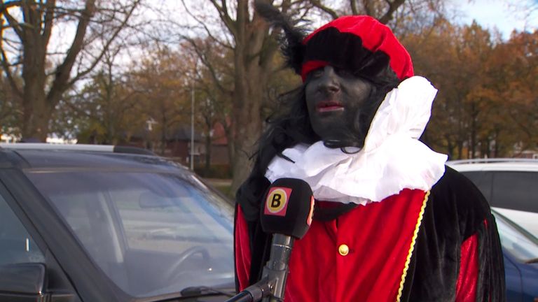 Tegendemonstranten maakten duidelijk hoe zij over Zwarte Piet denken. 