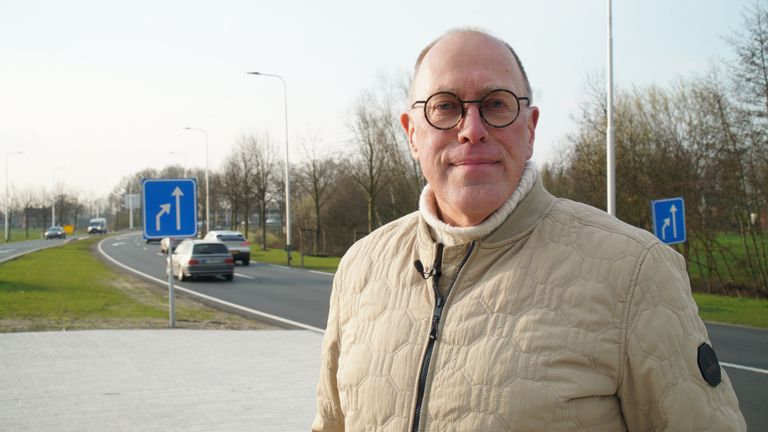 Verkeersdeskundige Ruud Hornman ziet ook enkele minpunten aan de N264 (foto: Rochelle Moes)