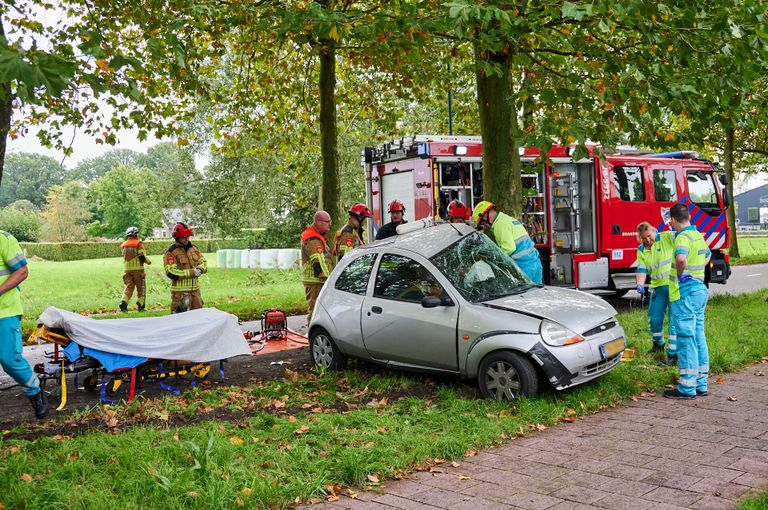 Bij het ongeluk op de Lange Bunder in Bavel was geen ander verkeer betrokken (foto: Tom van der Put/SQ Vision).