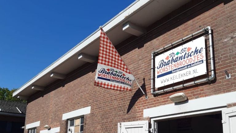 Winkel en bakkerij in Vught van Keilekker Brabantsche Worstenbroodjes