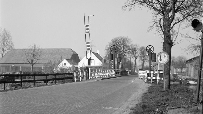 De oude brug over de Mark (Foto: Collectie C.Th. Lohmann/Stadsarchief Breda)