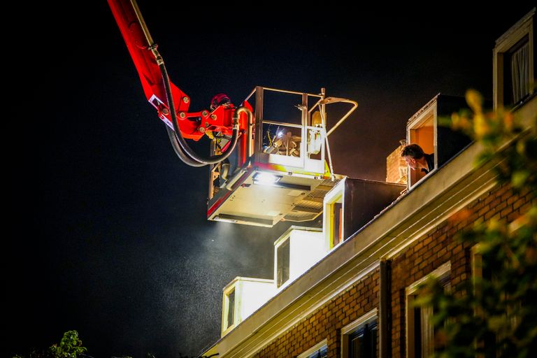 De brand is vermoedelijk ontstaan in of bij het bed waar het slachtoffer lag te slapen (foto: SQ Vision).