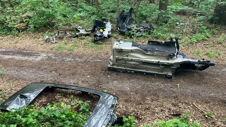 De ravage in het bos van landgoed Mattemburgh (foto: Erik de Jonge).