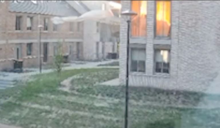 Camerabeeld van de explosie.