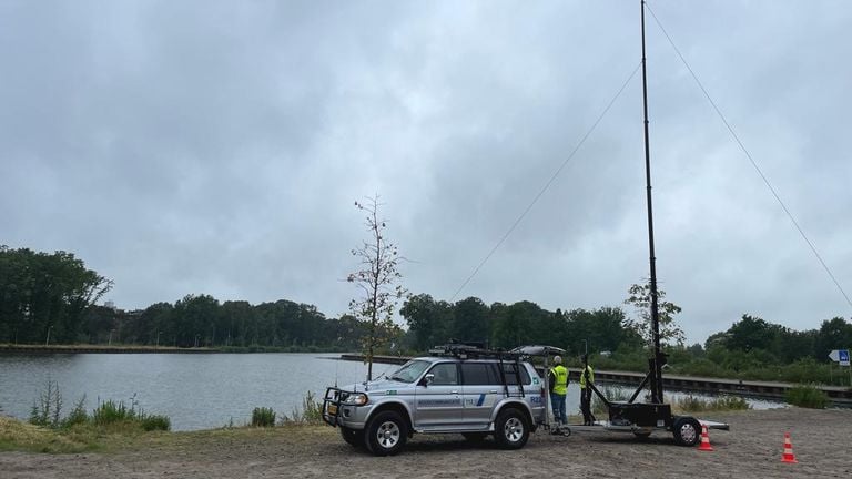 De mobiele radiopost van DARES (foto: Erik Peeters).