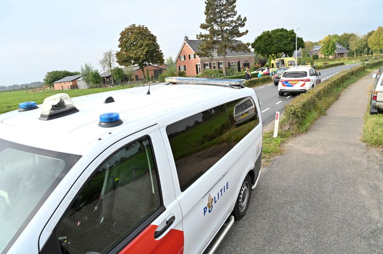 Een technisch mankement aan de motor lijkt de oorzaak van het ongeluk in Rijsbergen (foto: Perry Roovers/SQ Vision).