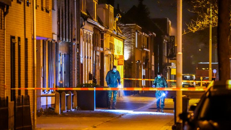 Wat de explosie in Eindhoven veroorzaakte, wordt onderzocht (foto: SQ Vision).