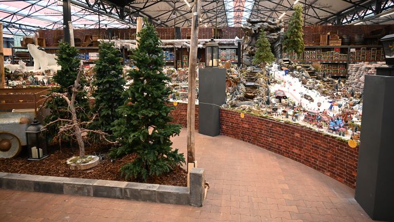 De gangen zijn breder dan voorheen en voor de winterhuisjes is meer ruimte om te kijken. (Foto: Coppelmans)