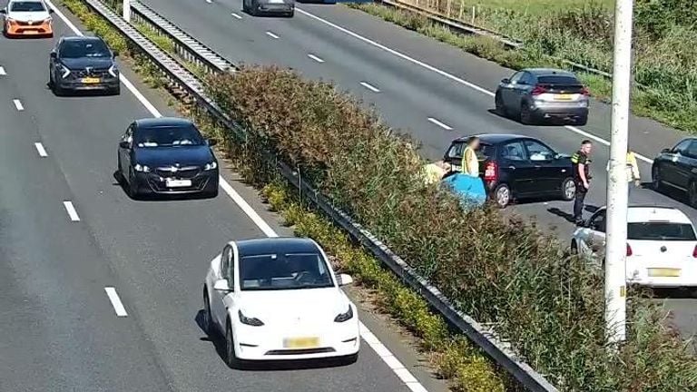 Botsing met meerdere voertuigen op A58 (foto: Rijkswaterstaat).