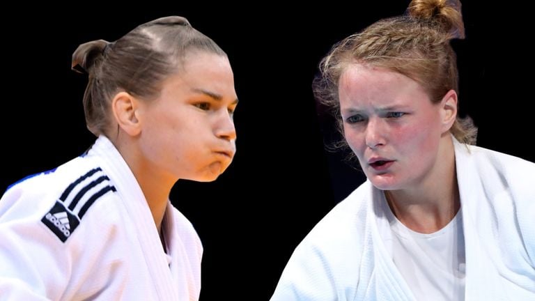 Judoka's Sanne Verhagen (l) en Sanne van Dijke (r)