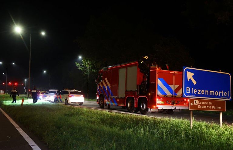 De aanrijding vond plaats op de N65 ter hoogte van Biezenmortel (foto: Bart Meesters).