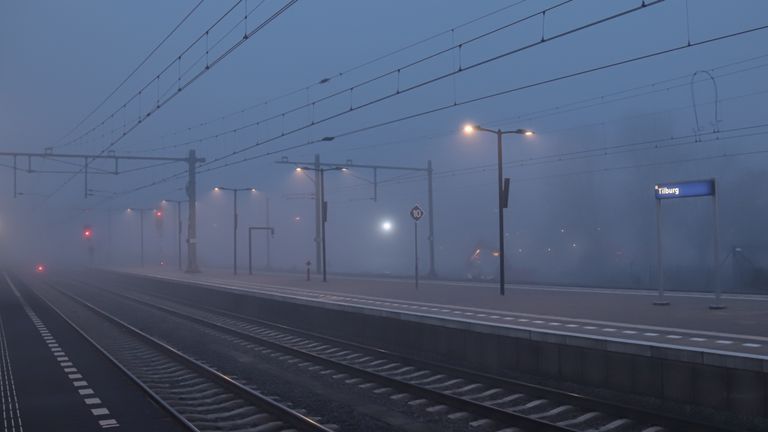 Mist in Tilburg foto: Corrado Francke).